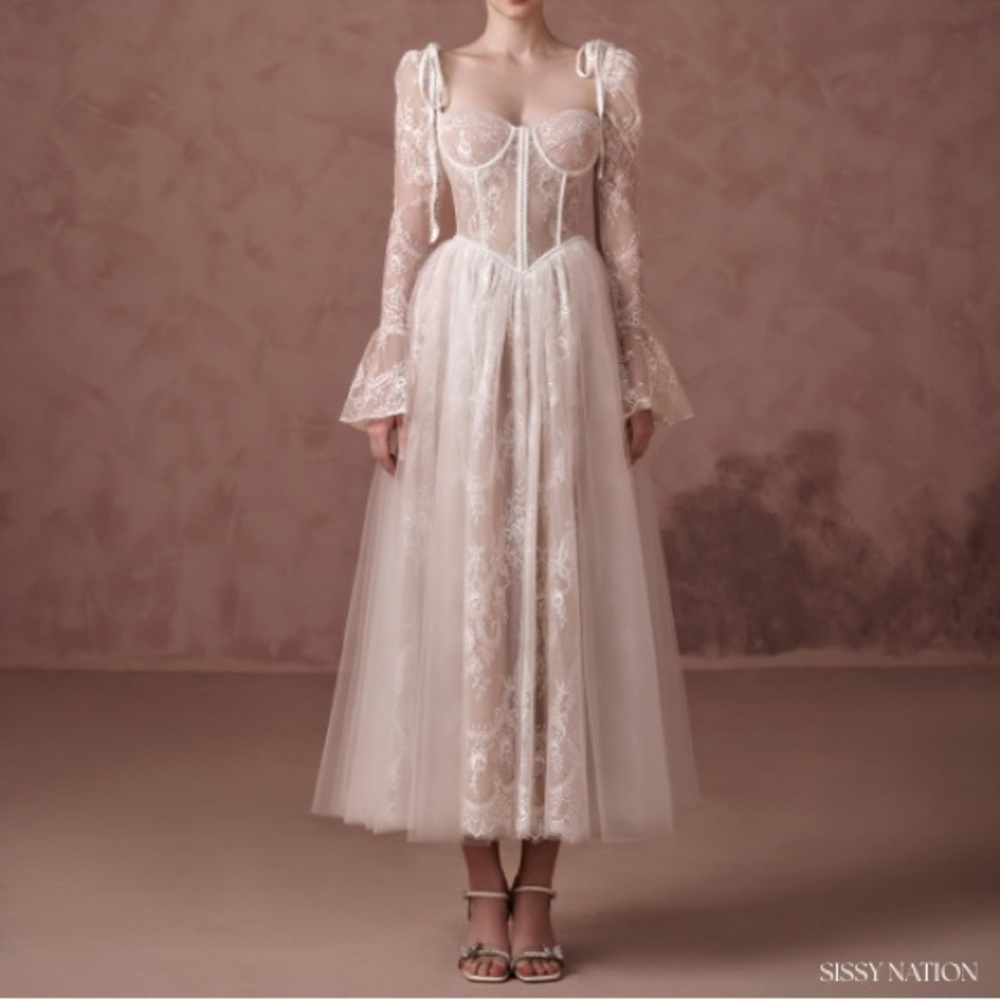 Embroidered Lace White Midi Corset Dress